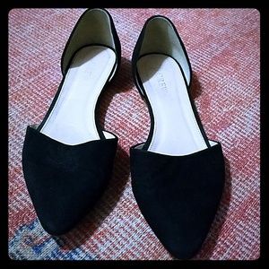 Black J. Crew flats, pointed toe VELVET